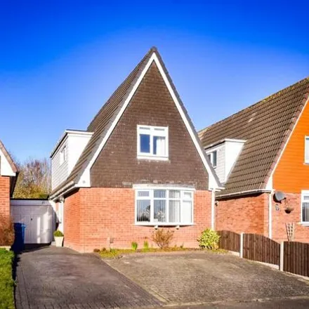 Buy this 3 bed house on Giles Road in Lichfield, WS13 7JU