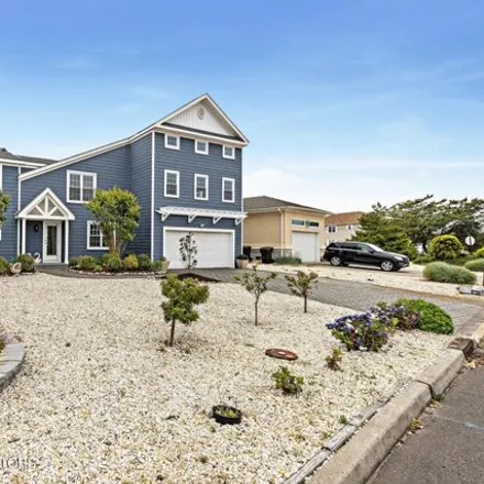 Image 3 - 313 Bay Boulevard, Mantoloking Shores, Brick Township, NJ 08738, USA - House for sale