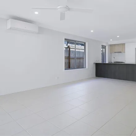 Image 9 - East Beaumont Road, Park Ridge QLD 4125, Australia - Apartment for rent