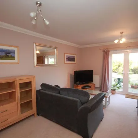 Rent this 2 bed duplex on Strawberry Fields in North Tawton, EX20 2GW