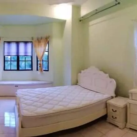 Rent this 1 bed apartment on Jalan SL 3/3 in Bandar Sungai Long, 43000 Kajang Municipal Council