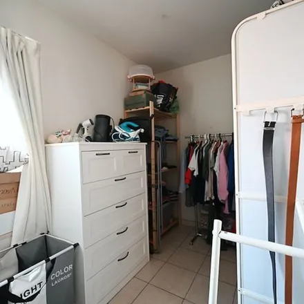 Rent this 2 bed apartment on Dorpsplein 19 in 8851 Koolskamp, Belgium