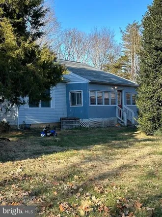 Buy this 3 bed house on Chalklevel Road in Ribbon, Louisa County