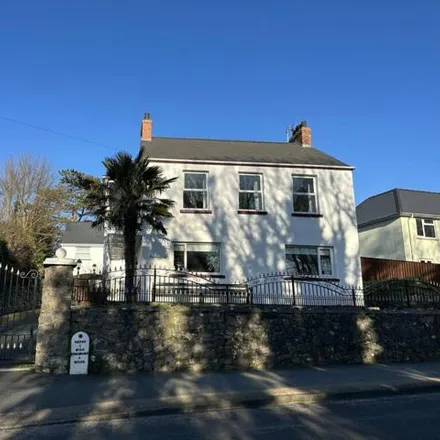 Buy this 7 bed house on Marsh Road in Tenby, SA70 8EJ