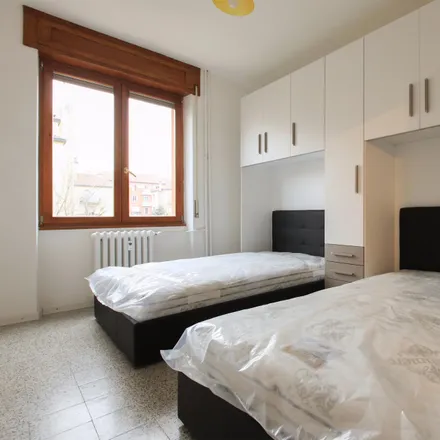 Image 3 - Via Giovanni Ambrogio De Predis, 20156 Milan MI, Italy - Room for rent