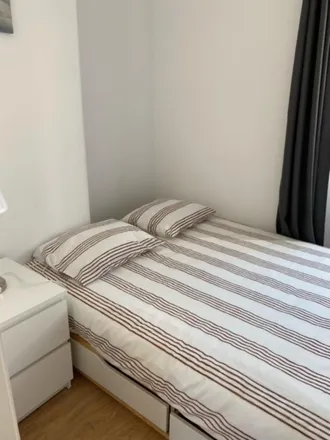 Rent this 1 bed apartment on Ascensor do Lavra in Vila Ferreira à Calçada do Lavra, 1150-122 Lisbon