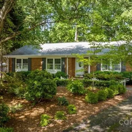 Buy this 3 bed house on 5211 Glenbrier Drive in Charlotte, NC 28212