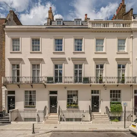 Rent this 3 bed apartment on Ebury Street in London, SW1W 0LJ