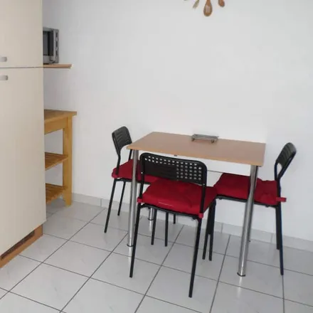Image 5 - 29200 Brest, France - Apartment for rent
