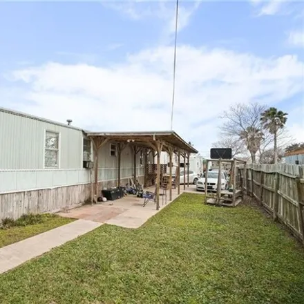 Image 1 - 926 Weaver St, Corpus Christi, Texas, 78418 - Apartment for sale