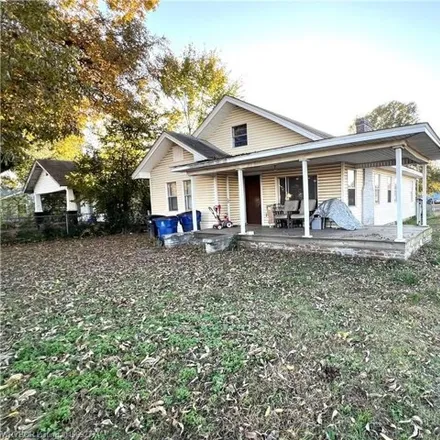 Image 2 - 2738 Kelley Highway, Fort Smith, AR 72904, USA - House for sale