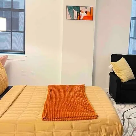 Rent this 1 bed apartment on Hartford