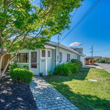 Buy this 2 bed house on 421 Park Dr in Aptos, California