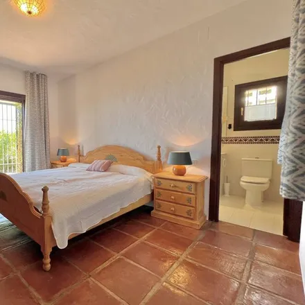 Rent this 3 bed house on Tarifa in Calle Cánovas del Castillo, 11380 Tarifa