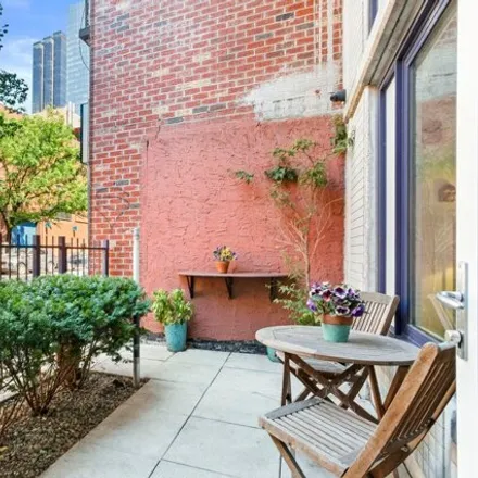 Image 1 - 350 53rd Street, New York, NY 11220, USA - Townhouse for sale