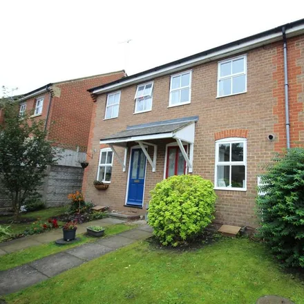 Rent this 2 bed townhouse on Cooper Way in Berkhamsted, HP4 2WD