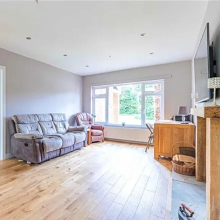 Image 2 - The Comp, Eaton Bray, LU6 2DH, United Kingdom - House for sale