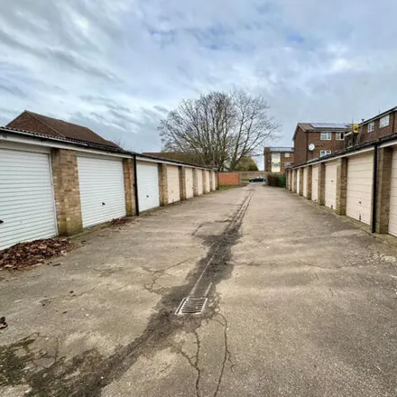 Image 4 - Donaldson Drive, Peterborough, PE4 7XP, United Kingdom - Apartment for sale