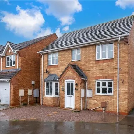 Buy this 4 bed house on Willow Close in Ruskington, NG34 9GD