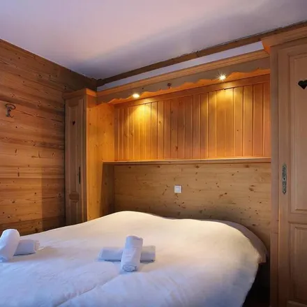Rent this 7 bed apartment on Les arcs in Réservoir, 73700 Bourg-Saint-Maurice