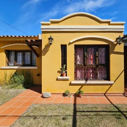 Buy this 2 bed house on Juan Crisóstomo Lafinur 2602 in Ombú, Cordoba