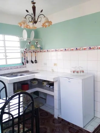 Image 4 - Cayo Hueso, HAVANA, CU - Apartment for rent