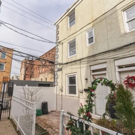 Rent this 1 bed house on 1309 North Lawrence Street in Philadelphia, PA 19122