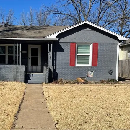 Buy this 2 bed house on 1027 Bixby Street in Ardmore, OK 73401