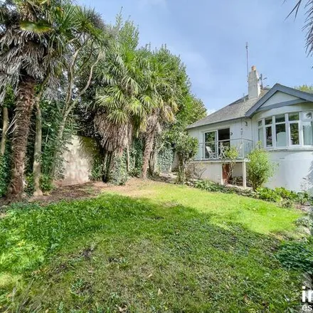 Buy this 3 bed house on Thurlow Road in Torquay, TQ1 3EG
