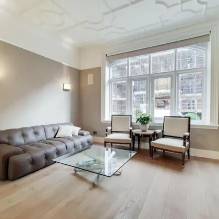 Buy this studio apartment on Cadogan Gardens in London, SW1X 0DZ