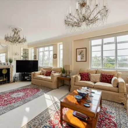 Buy this 3 bed apartment on 23 Hyde Park Place Bayswater Road in London, W2 2LP