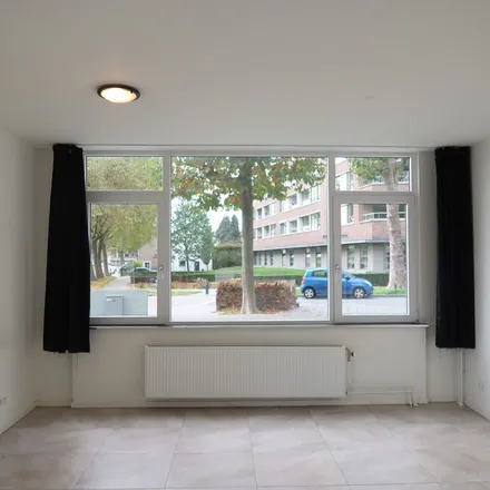 Image 2 - Rafaëlstraat 30, 6163 HZ Geleen, Netherlands - Apartment for rent