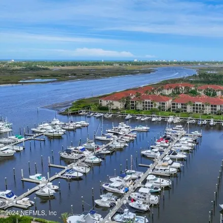 Buy this 3 bed condo on Harbortown Marina in Riverview Drive, Jacksonville