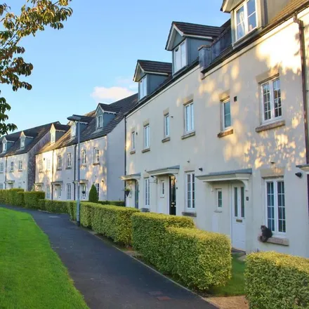 Rent this 4 bed townhouse on Manor Way in Tavistock, PL19 8RF