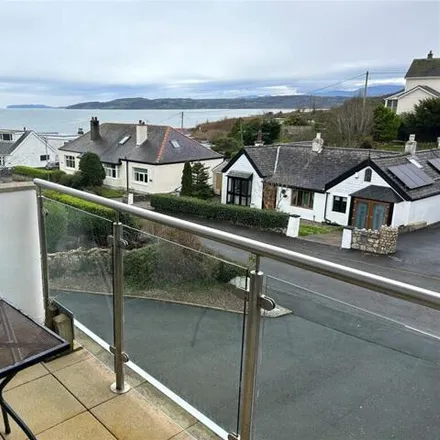 Image 7 - Ffordd Cynlas, Benllech, LL74 8SP, United Kingdom - Apartment for sale