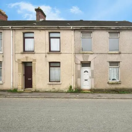 Buy this 3 bed house on Pemberton Road in Dafen, SA14 9BH