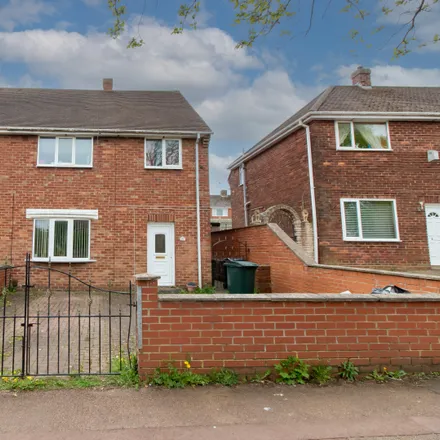 Buy this 3 bed duplex on St Cuthberts Drive