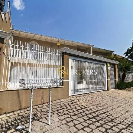 Buy this 4 bed house on Rua Desembargador Alcebíades de Almeida Faria 312 in Jardim Social, Curitiba - PR