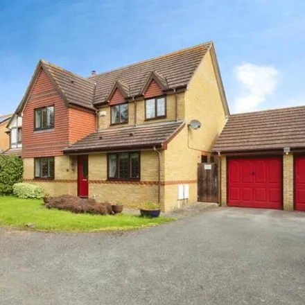 Buy this 4 bed house on Shipley Mill Close in Kingsnorth, TN23 3NR