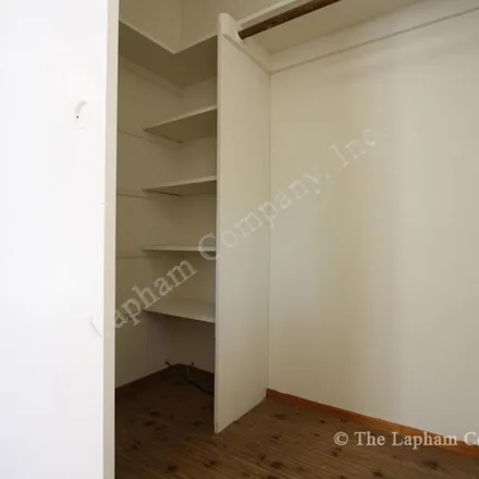 Rent this 1 bed apartment on 275 41st Street in Oakland, CA 94609