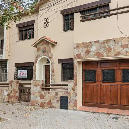 Rent this 3 bed house on Avenida Ovidio Lagos 2180 in Parque, Rosario