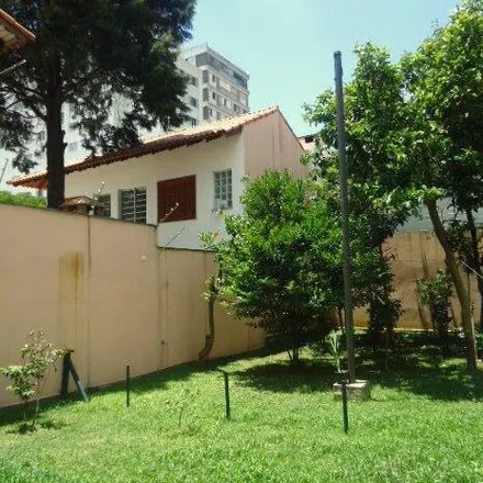 Buy this 4 bed house on Avenida Piassanguaba in Mirandópolis, São Paulo - SP