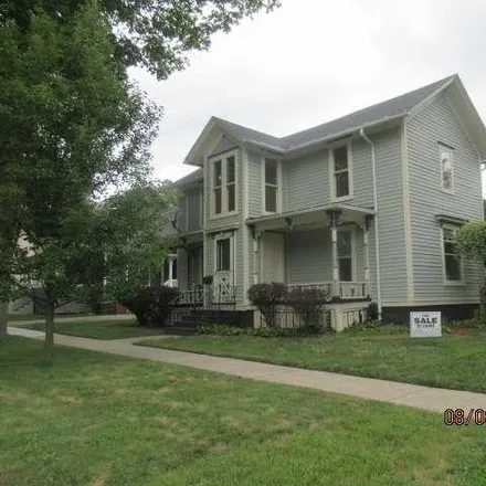 Image 2 - 401 East Williams Street, Owosso, MI 48867, USA - House for sale