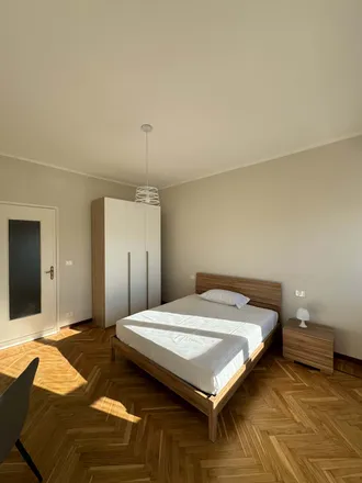Rent this 3 bed apartment on Piazza della Repubblica in 17a, 10152 Turin TO