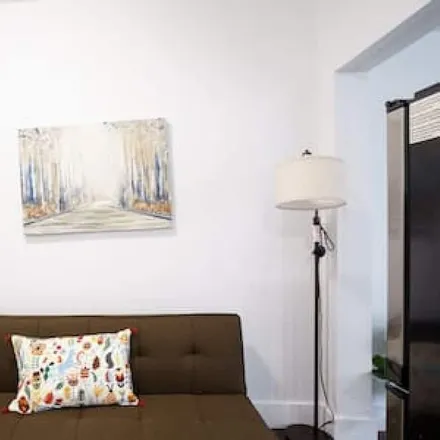 Image 9 - Coral Gables, FL - Apartment for rent