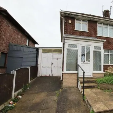 Buy this 3 bed duplex on Frederick Street in Widnes, WA8 6PE