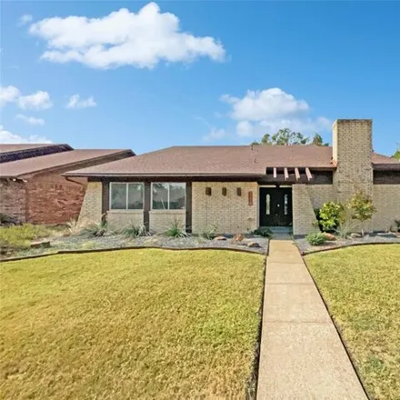 Buy this 4 bed house on 1714 Leicester St in Garland, Texas