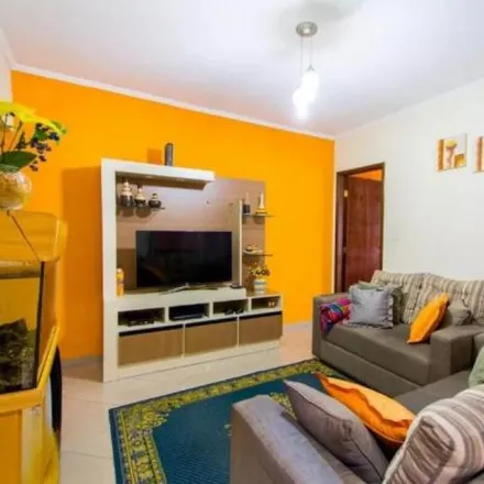 Buy this 2 bed house on Rua Agudos in Vila Linda, Santo André - SP