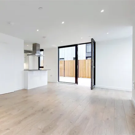 Rent this 3 bed apartment on Hawthorn House in 9 Forrester Way, London