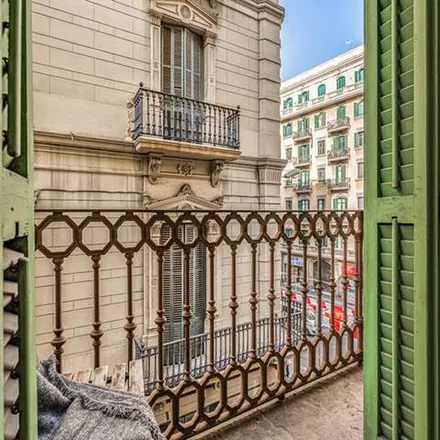 Image 5 - Carrer de Julià Portet, 2, 08003 Barcelona, Spain - Apartment for rent
